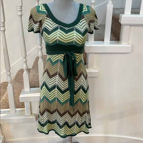 BCBG maxazria dress - Picture 1 of 10